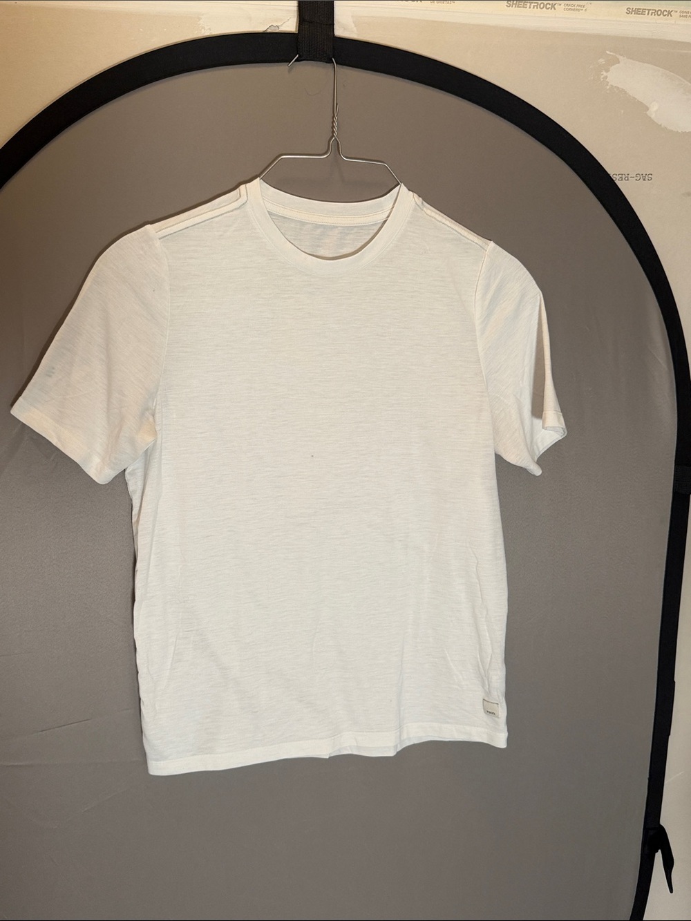 Vuori Men's White Stratotech Crew Short Sleeve Tee
